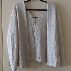 Brandy Melville Caroline Cardigan